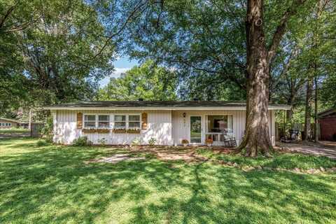 592 DESHA, Memphis, TN 38117