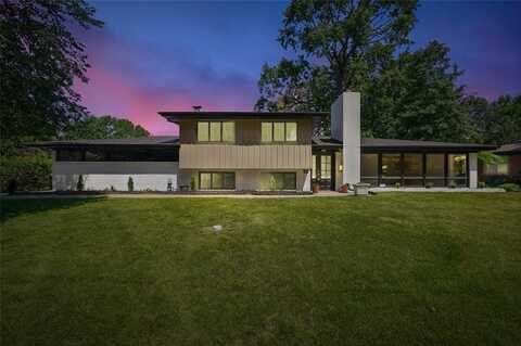7917 Bennett Avenue, Richmond Heights, MO 63117