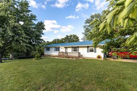 1126 Highway P, Salem, MO 65560