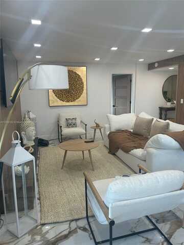5480 N Ocean Dr, Singer Island, FL 33404
