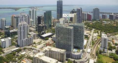 79 SW 12th St, Miami, FL 33130