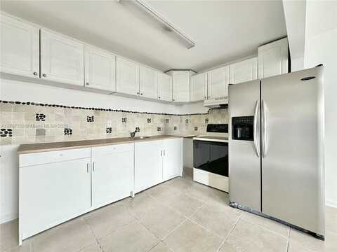 1200 NW 37th Ave, Miami, FL 33125
