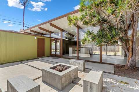 840 E Palmdale Avenue, Orange, CA 92865