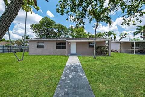 20525 NW 28th Ct, Miami Gardens, FL 33056