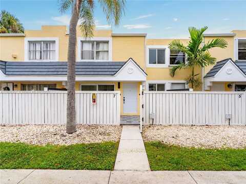 4530 SW 68th Court Circle, Miami, FL 33155