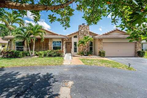 9919 SW 1st Ct, Coral Springs, FL 33071