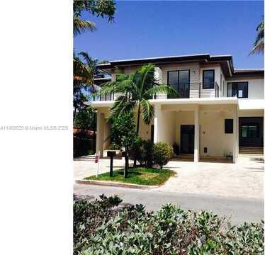 472 FERNWOOD DR, Key Biscayne, FL 33149