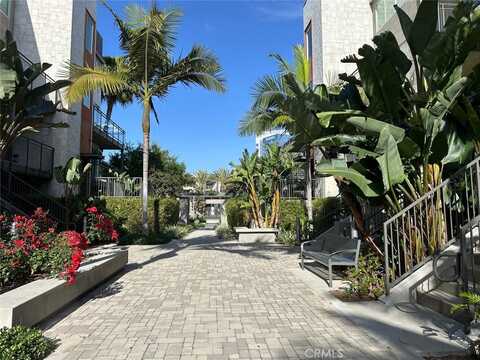 248 Rockefeller, Irvine, CA 92612