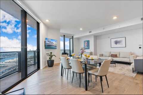 398 NE 5th St, Miami, FL 33132