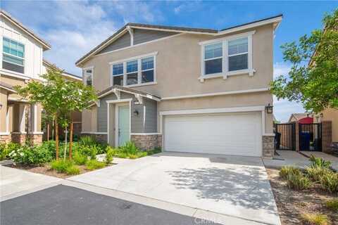 16725 Petrus Lane, Fontana, CA 92336