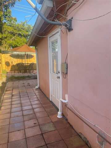 1720 SW 70th Ave, North Lauderdale, FL 33068