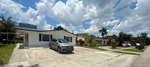 1100 NE 2nd St, Hallandale Beach, FL 33009