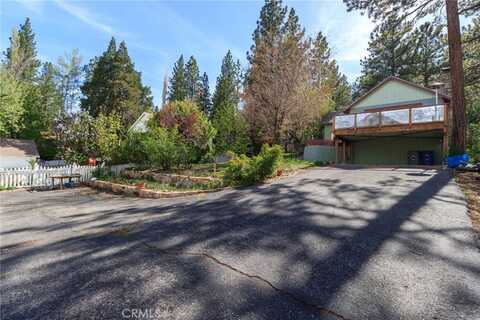 530 Cienega Road, Big Bear Lake, CA 92315