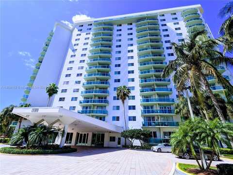 19380 Collins Ave, Sunny Isles Beach, FL 33160