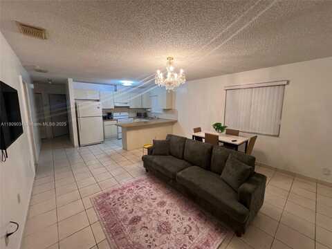 1160 SW 9th St, Miami, FL 33130