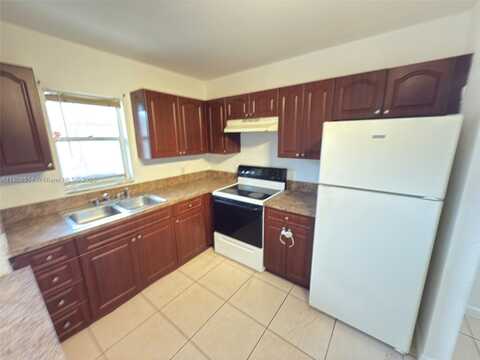 undefined, Lauderhill, FL 33313