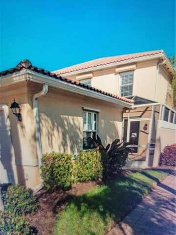 28209 Jeneva, BONITA SPRINGS, FL 34135