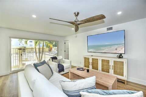 1100 8th, NAPLES, FL 34102