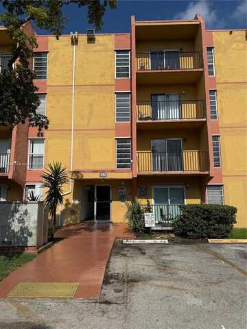 4705 NW 7th St, Miami, FL 33126
