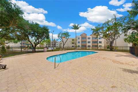6135 NW 186th St, Hialeah, FL 33015