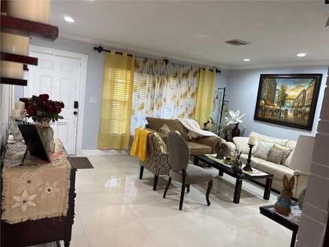 7430 BUCHANAN ST, Hollywood, FL 33024