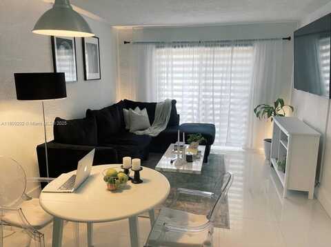 445 SW 11th St, Miami, FL 33130