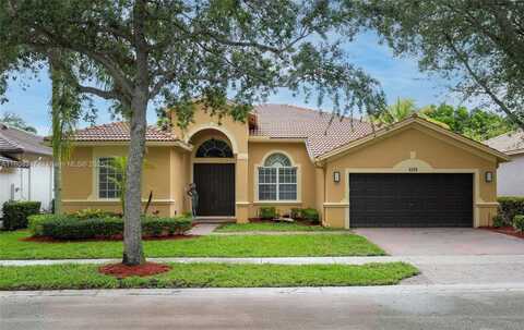 4149 E Gardenia Ave, Weston, FL 33332