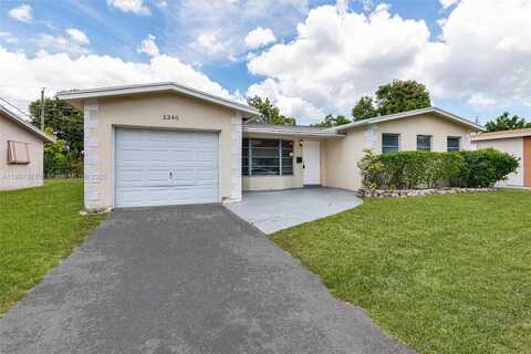 2240 NW 47th Ter, Lauderhill, FL 33313