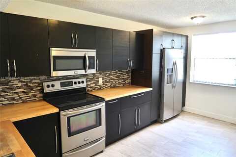 8801 Wiles Rd, Coral Springs, FL 33067
