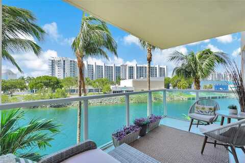 3330 NE 190th St, Aventura, FL 33180