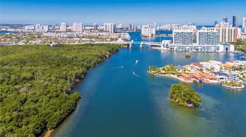 500 Bayview Dr, Sunny Isles Beach, FL 33160