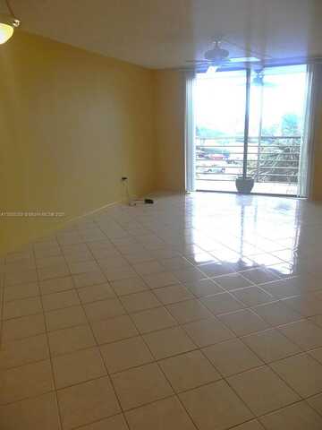 1800 SW 81st Ave, North Lauderdale, FL 33068