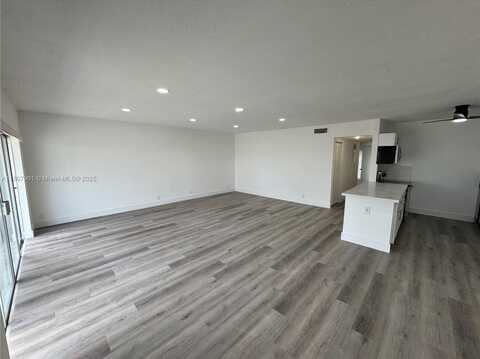 630 Layne Blvd, Hallandale Beach, FL 33009
