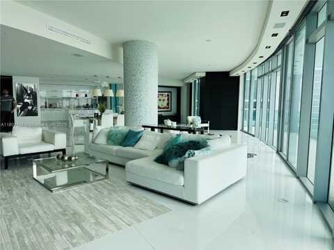 undefined, Miami, FL 33132