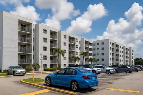 8145 NW 7th St, Miami, FL 33126