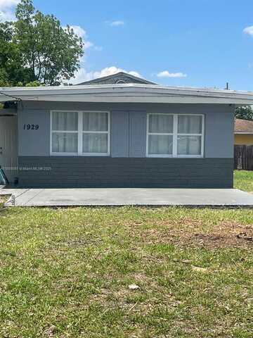 1929 NW 71st st, Miami, FL 33147