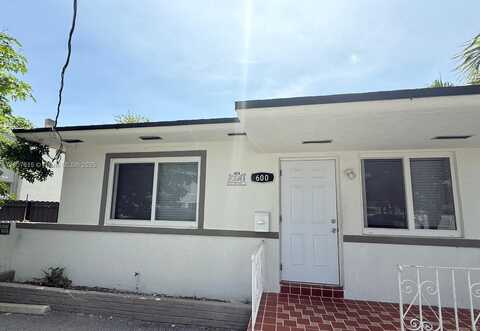 600 NW 23rd Pl, Miami, FL 33125