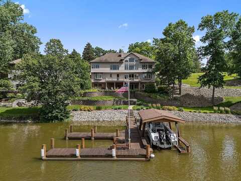 94 Hidden Acres Ct, Appleton, WI 54915