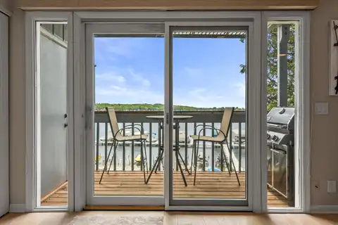 131 Lance Dr, Twin Lakes, WI 53181