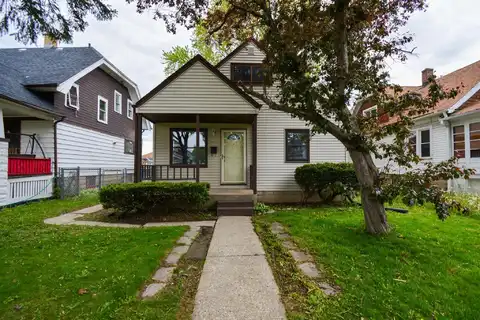 4407 N 57th St, Milwaukee, WI 53218