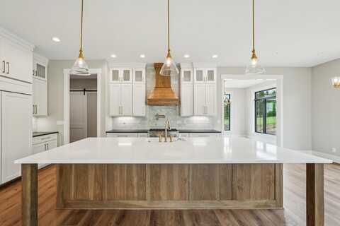 N67w27095 Fanad Dr, Lisbon, WI 53089