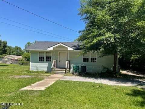 708 Wood Street, Waveland, MS 39576