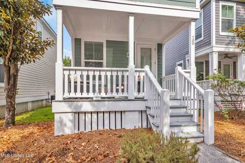 2207 Government Street, Ocean Springs, MS 39564