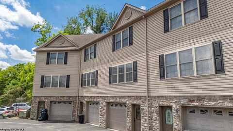 10 Pineview Place, Morgantown, WV 26505