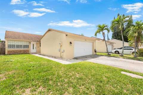 1356 Pelican Ct, Homestead, FL 33035
