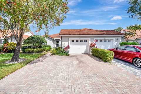 7713 Springwater Pl, Boynton Beach, FL 33437