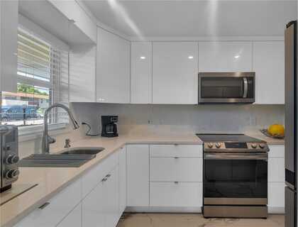 undefined, Pompano Beach, FL 33062
