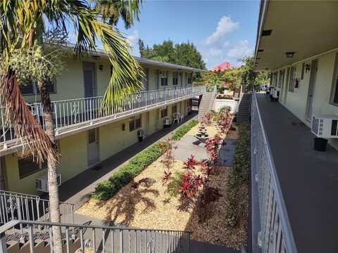 17 NE 2nd Ave, Dania Beach, FL 33004