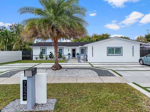 7324 SW 134th Ct, Miami, FL 33183