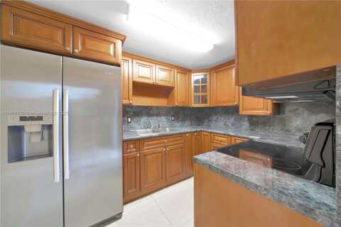1701 NW 37th Ave, Miami, FL 33125